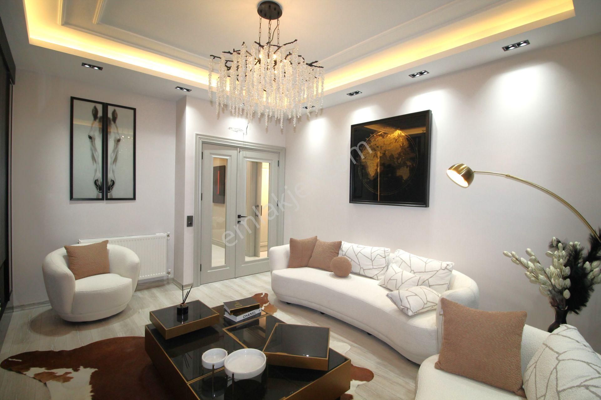 Retro’dan Kaliteli İşçilik Ve Modern Dizayn İle Buluşacağınız Lüx 3+1 - Görsel 3