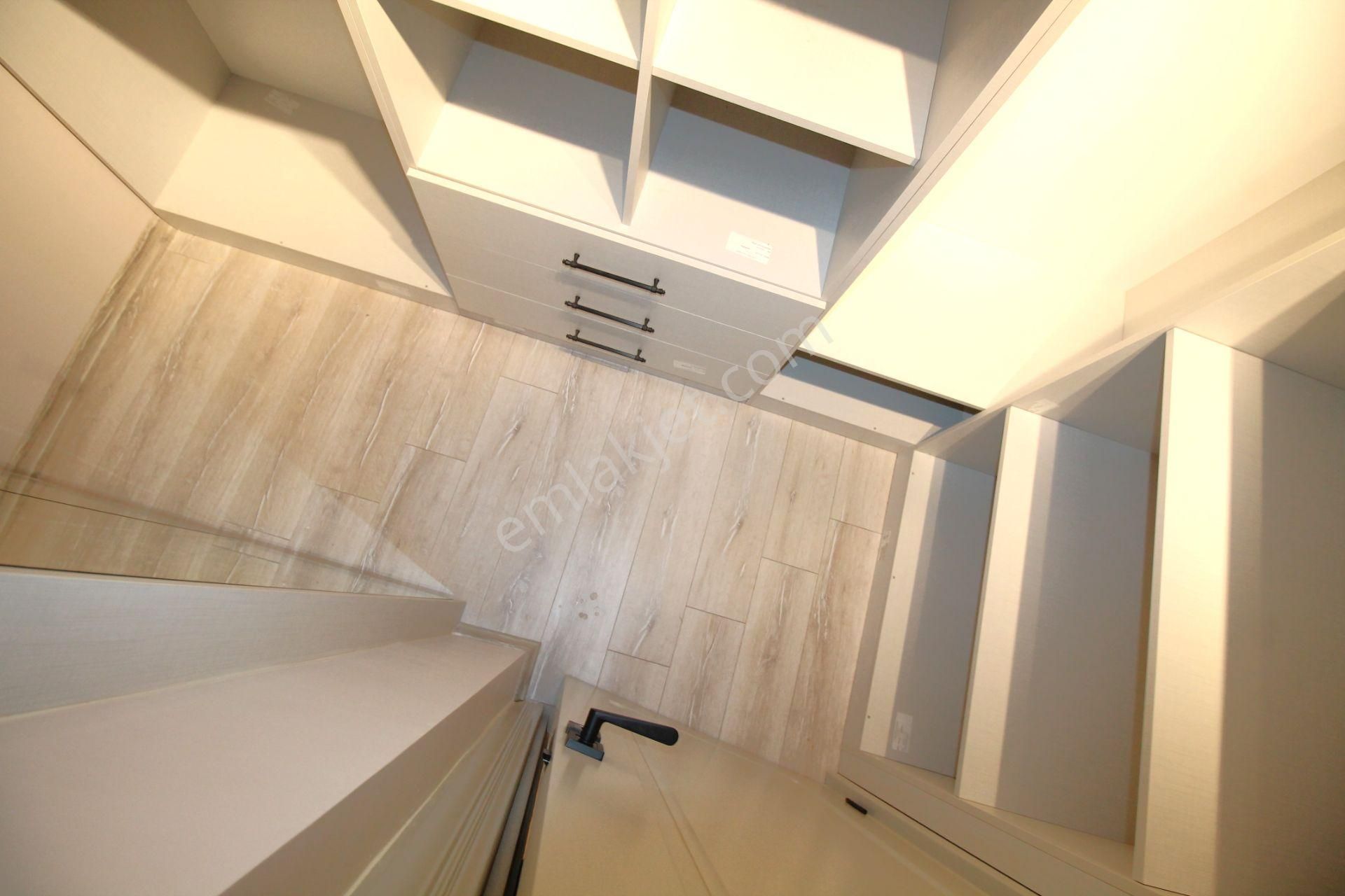 Retro’dan Kaliteli İşçilik Ve Modern Dizayn İle Buluşacağınız Lüx 3+1 - Görsel 21