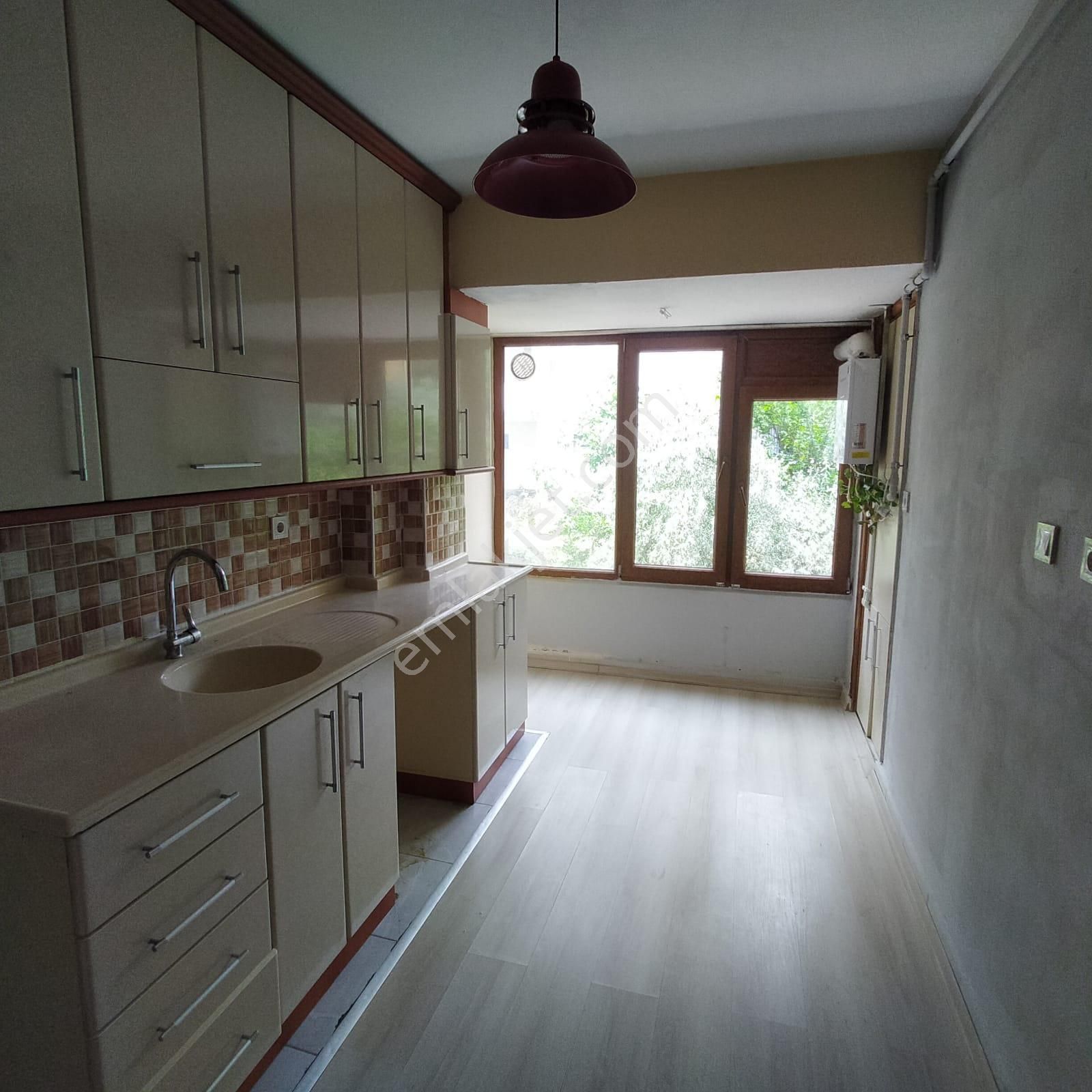 Ender Uysal Gayrimenkulden Çamlığa Yürüme Mesafesinde 3+1 Kiralık Daire...
