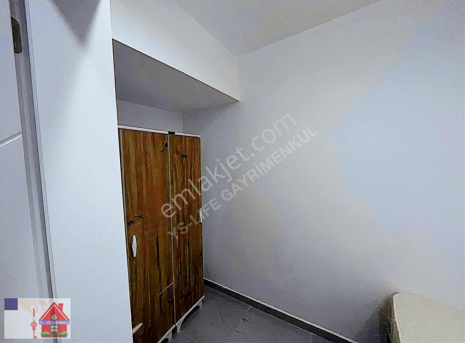 İncillipınar Park Yakını 1+1 Arakat Sıfır Eşyalı Kiralık