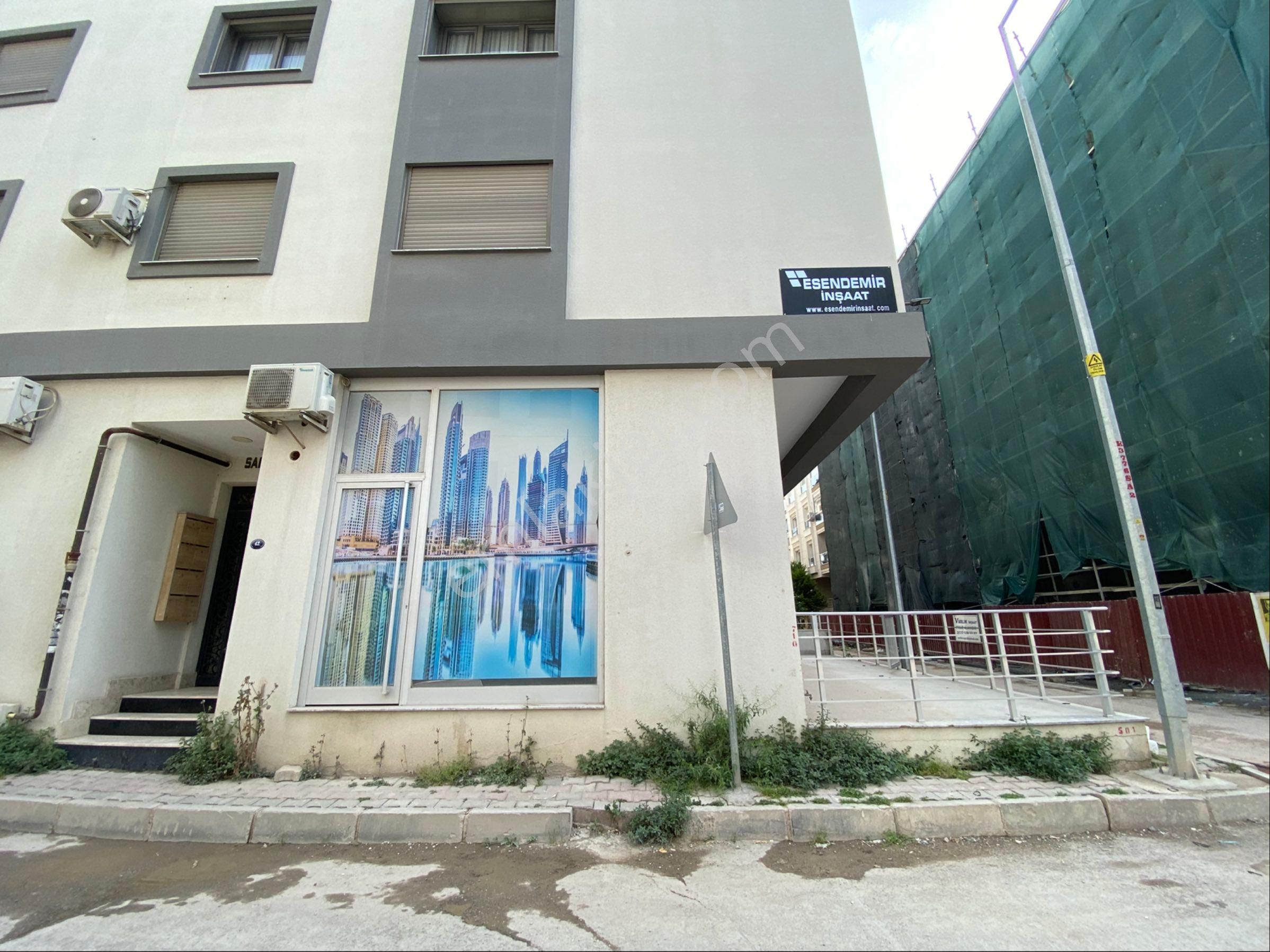 Demirköprü'de Merkezi Konumda Fırsat Satılık İş Yeri