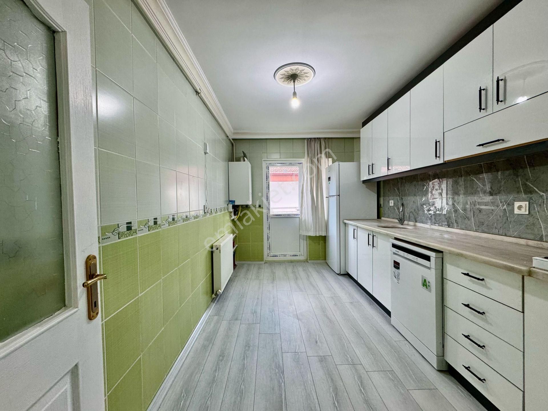 Nasip Emlak Satılık 3+1 Masrafsız Merkezi Yerde Kullanışlı Daire