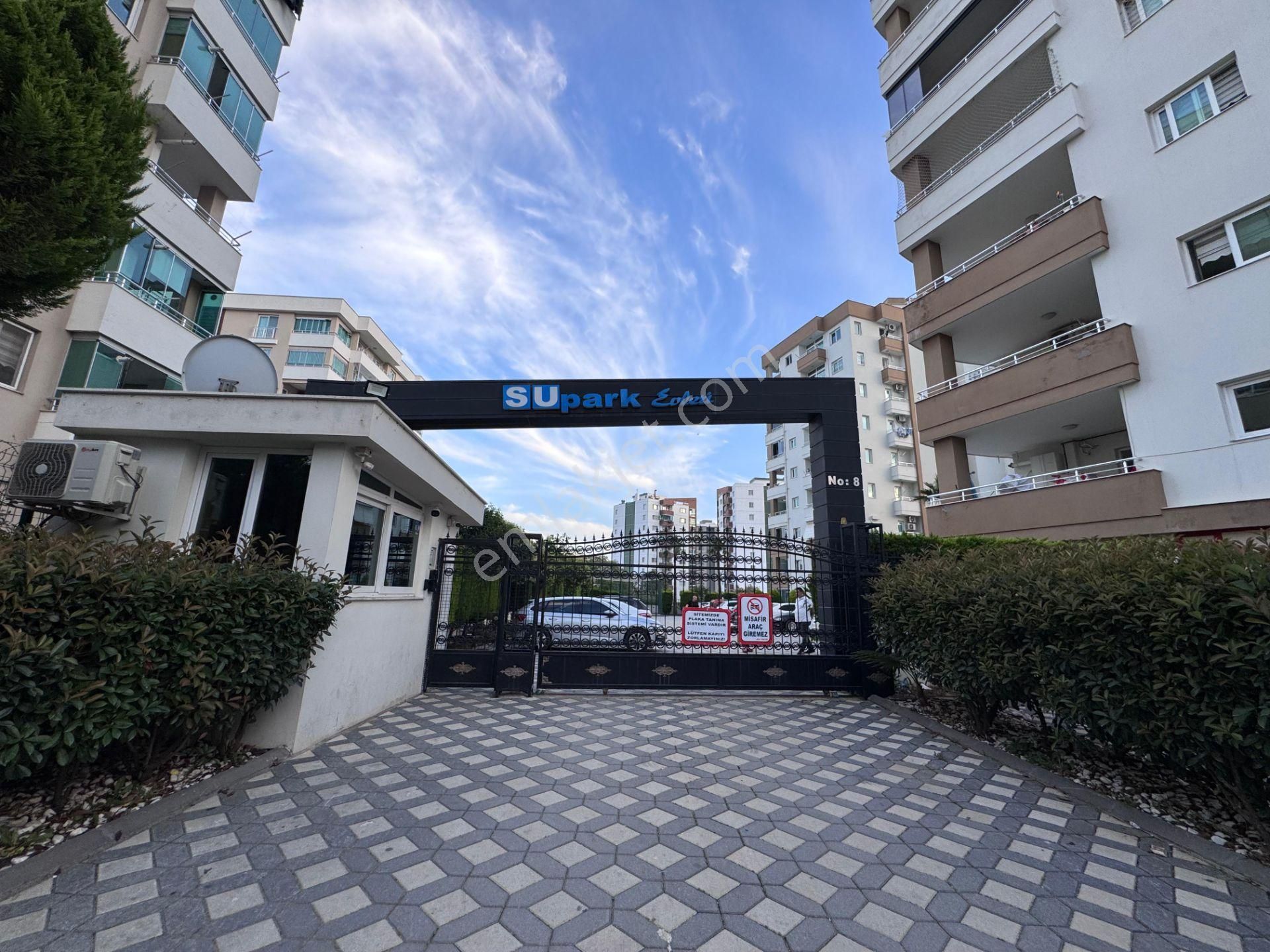 Arve'den Şehit Polis Şahin Polat Caddesi Üzeri D.gazlı, Geniş Ve Mükemmel Lokasyonda 2+1 Kiralık