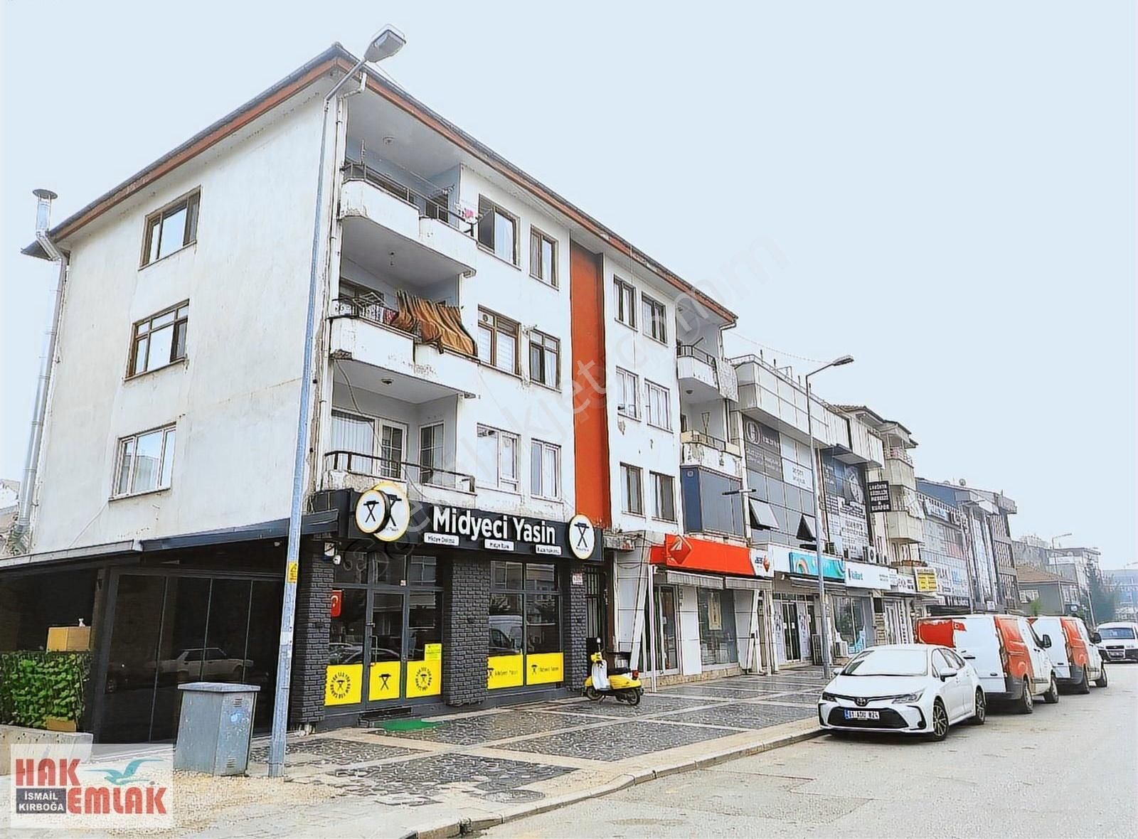 Hak Emlaktan Tam Merkezi Konum Valilik Yanında Kiralık 3+1 Daire