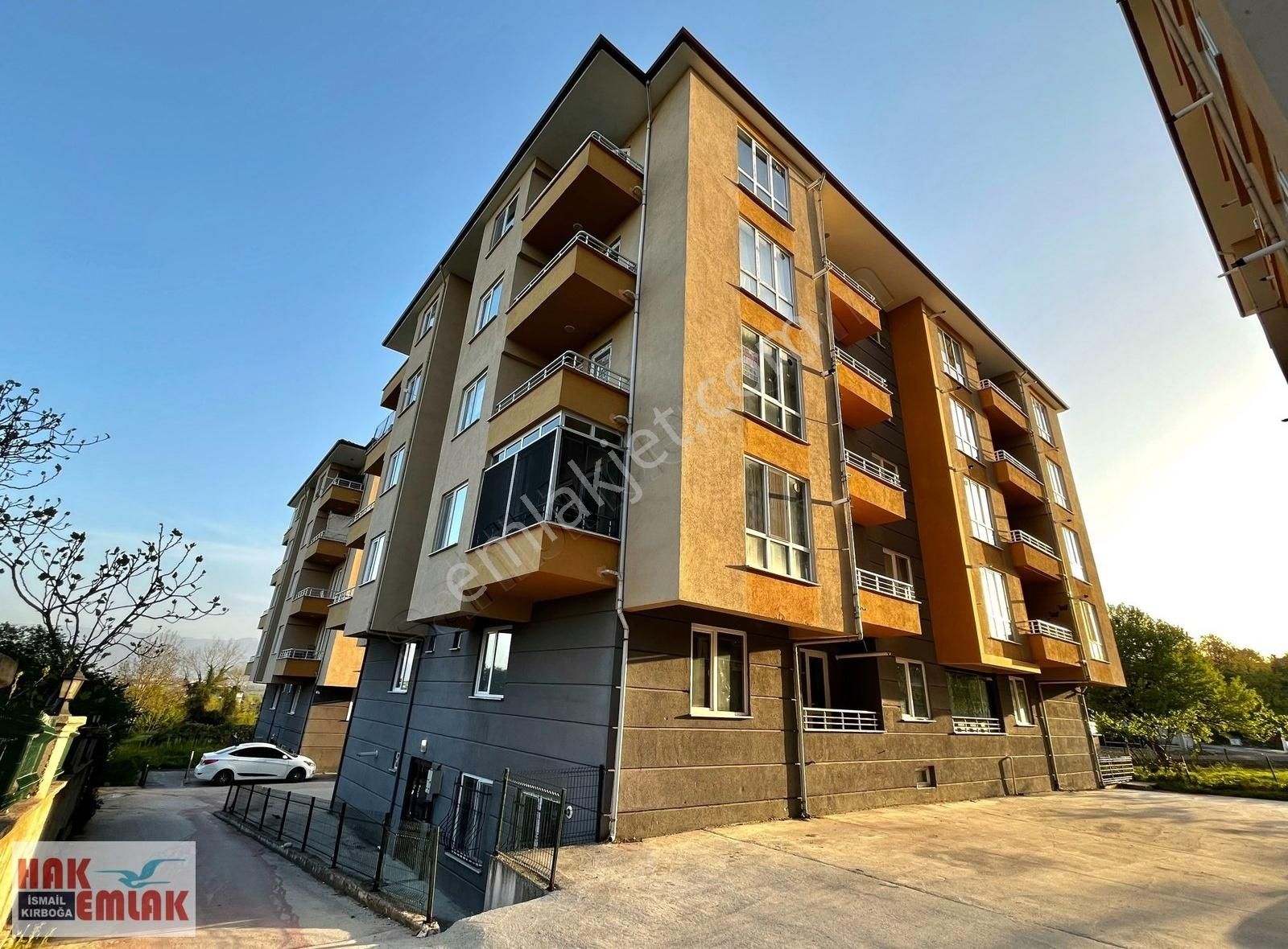 Hak Emlak'tan Üniversite Bölgesinde Satılık 1+1 Sıfır Daire