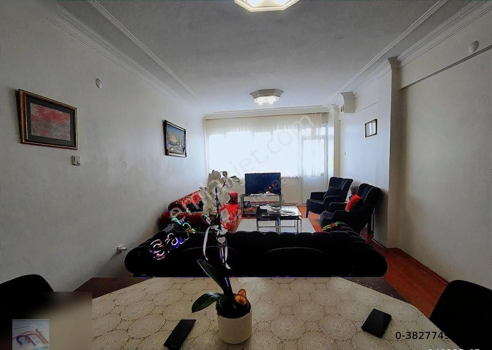 Küçükçekmece Cennette Satılık 120.m2.daire.2+1-3.500.000.tl