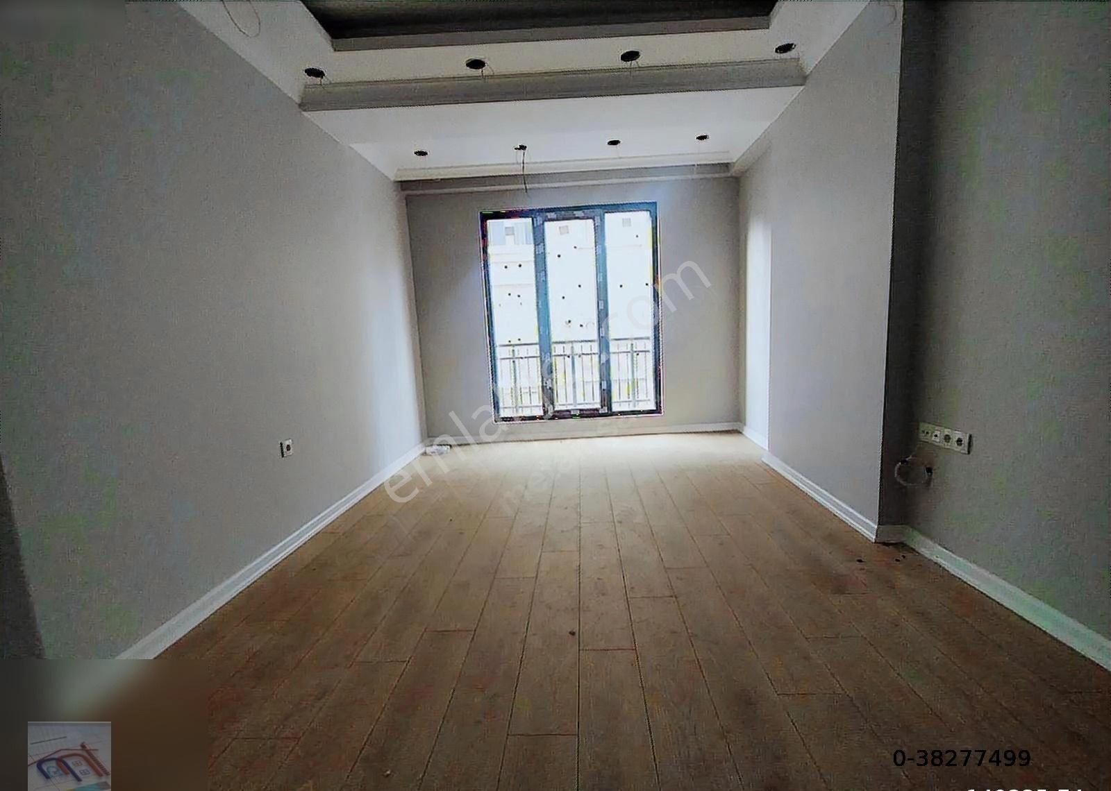 Küçükçekmece Yeşilovada Sıfır 85.m2.daire.2+1-5,000.000.tl