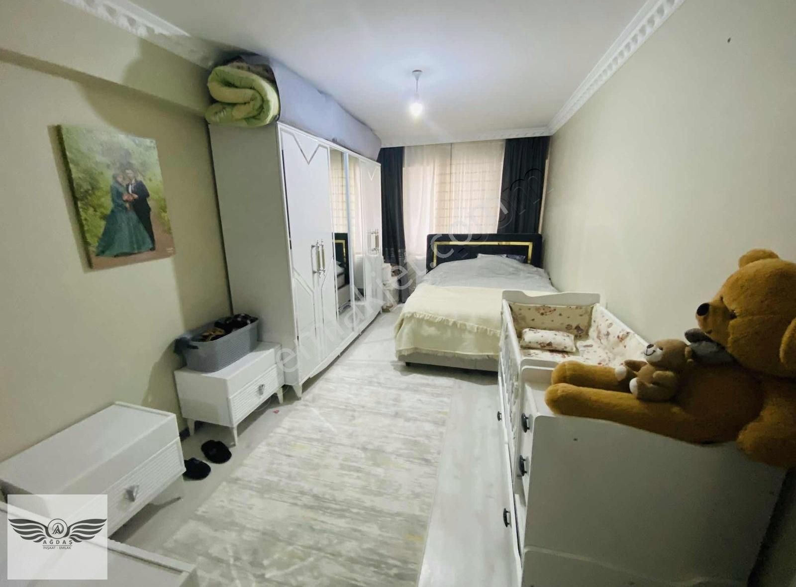 Kapaklı Bahcelievler Ara Kat İskanlı Site İcinde Satılık Daire - Görsel 16