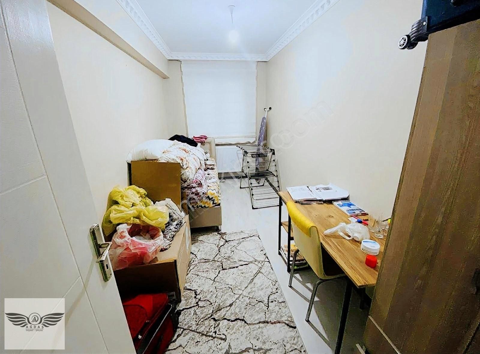 Kapaklı Bahcelievler Ara Kat İskanlı Site İcinde Satılık Daire - Görsel 19