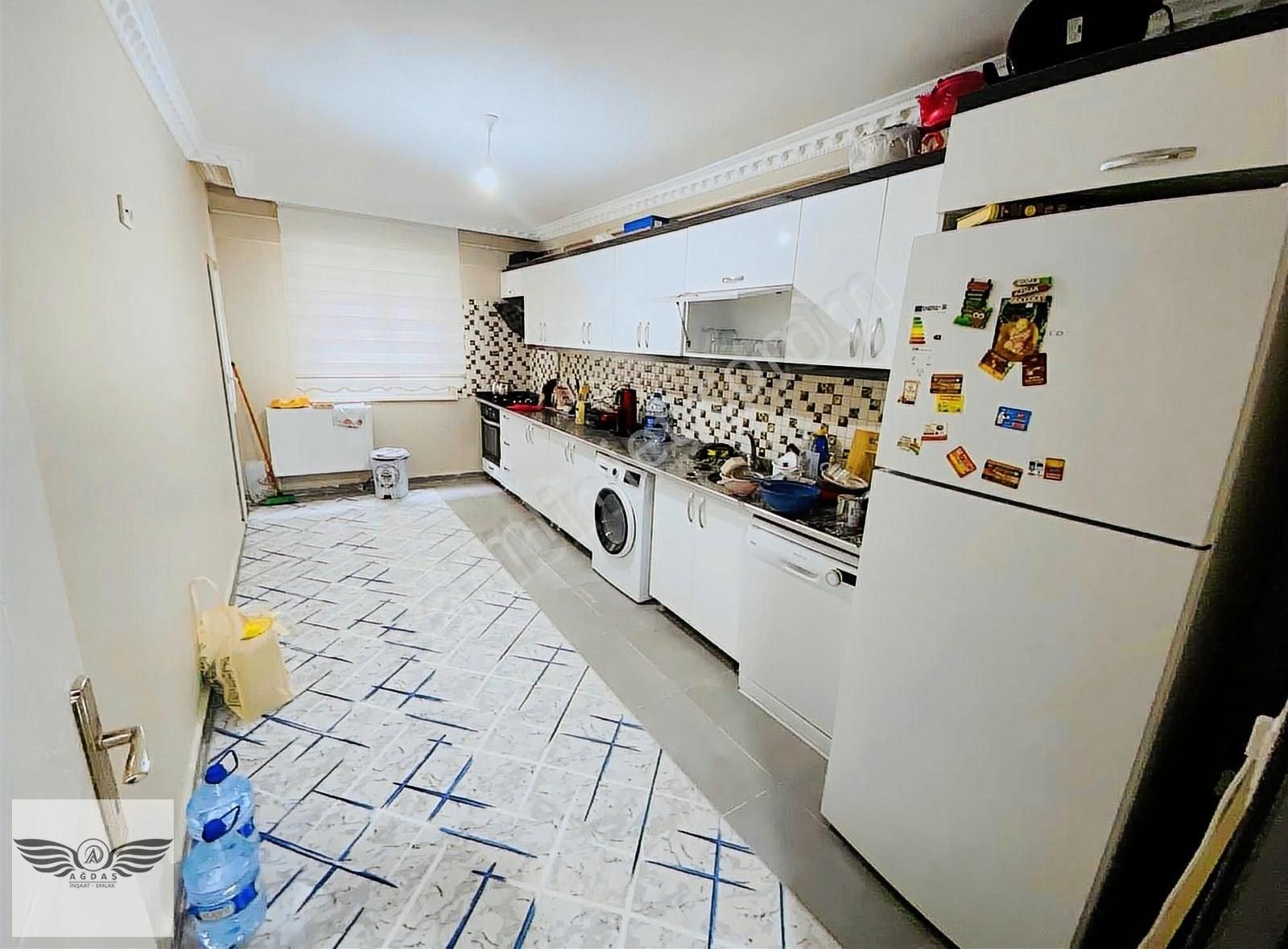 Kapaklı Bahcelievler Ara Kat İskanlı Site İcinde Satılık Daire - Görsel 13