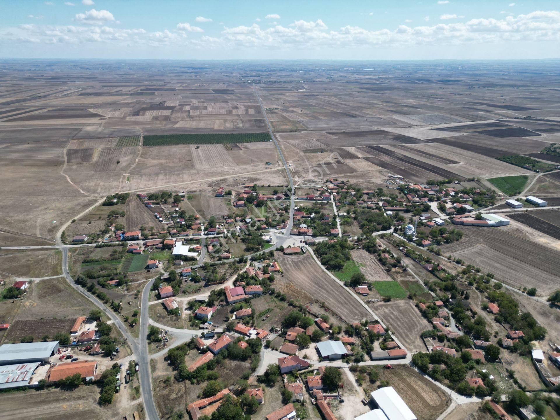 Tekirdağ Saray Beyeazköyde 318 Metrekare Satılık Arazi