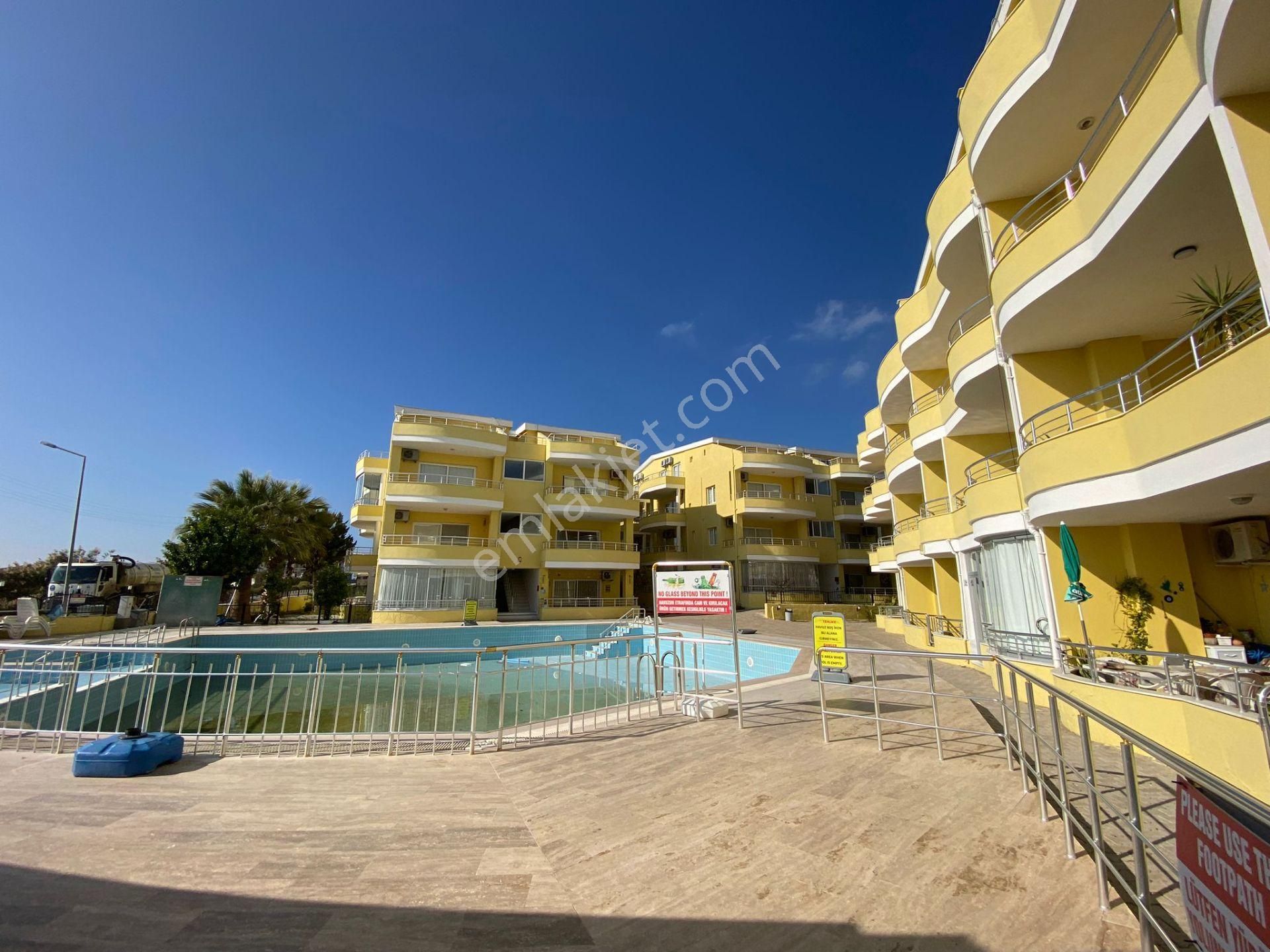Didim'de, Havuzlu Sitede, Full Eşyalı, 2+1 Dubleks Daire