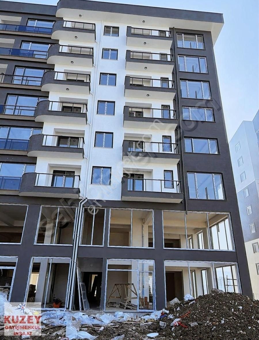 Satılık Sıfır 3+1 Esenlerde Daire