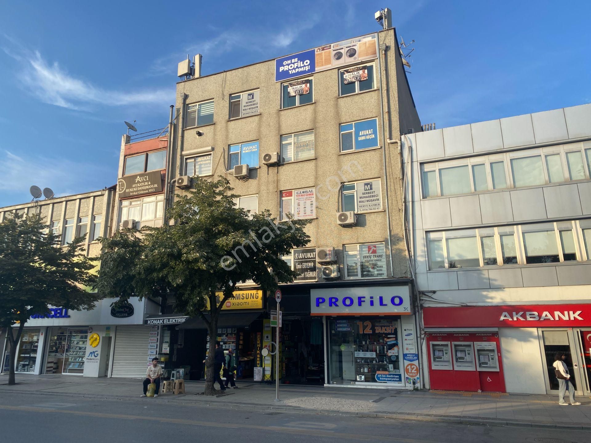 C21 İz Mehmet Çakar'dan Merkezde Kiralık Büyük Ofis...
