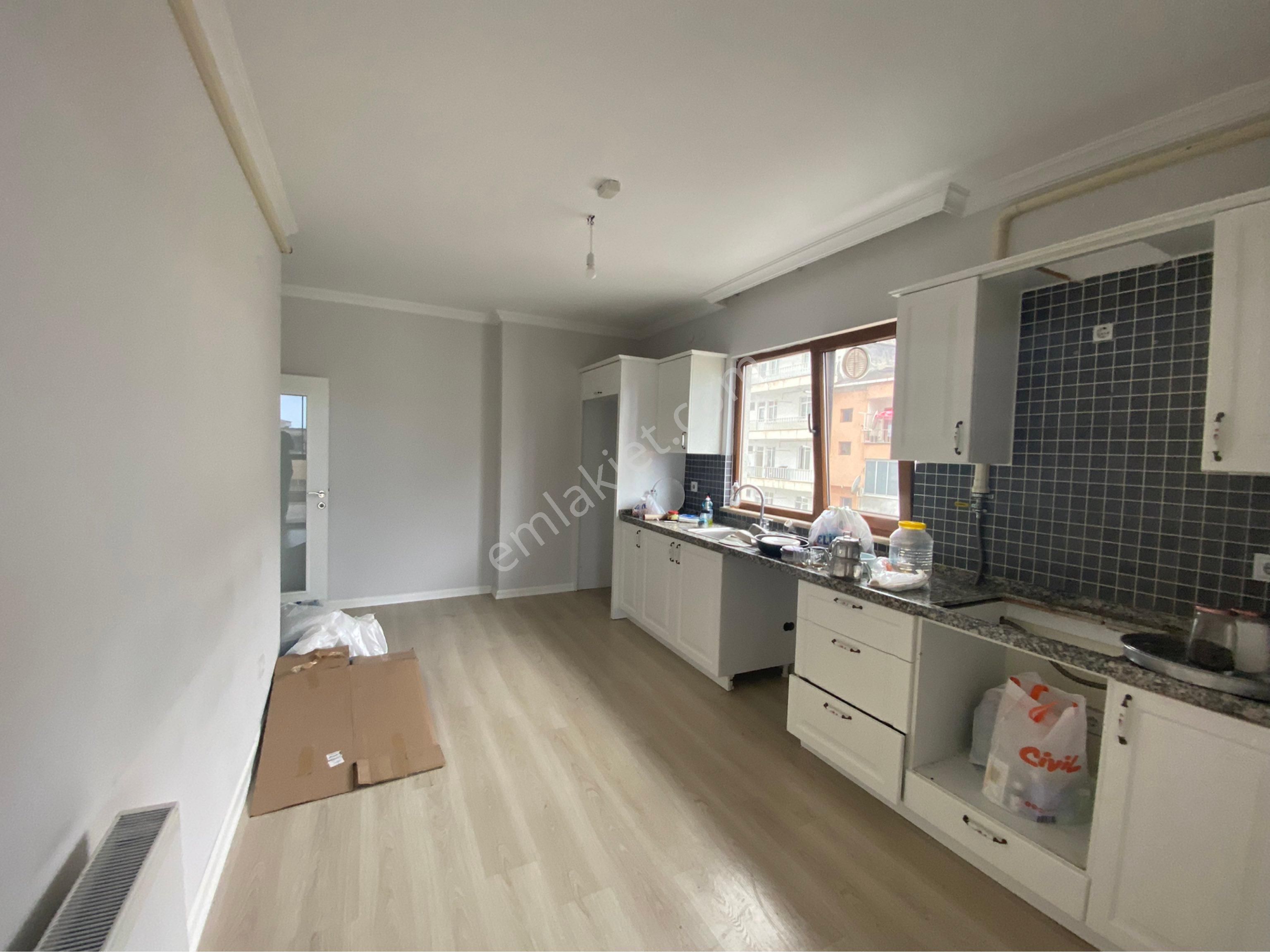Akçaabat Yaylacık Mahallesinde 170 M2 Kiralık Daire