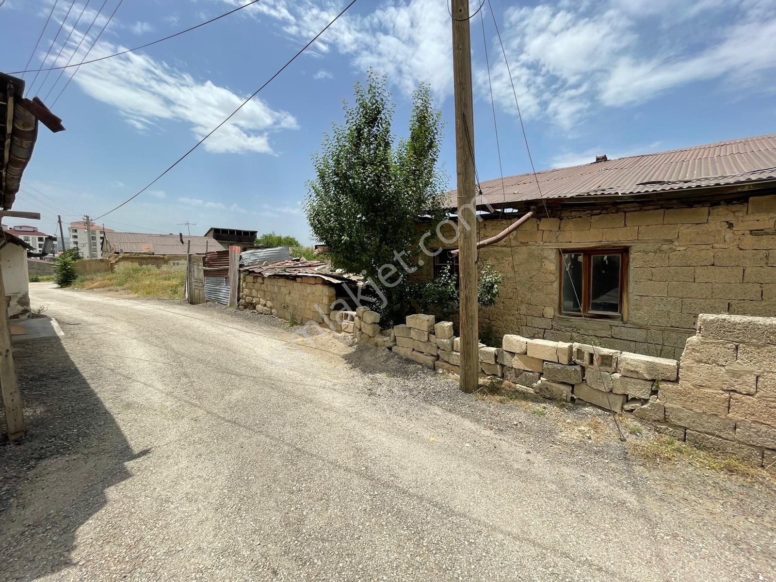 Mevsim Gayrimenkulden Yunus Emre Bulvarı Üstü 6 Kata İmarlı Arsa - Görsel 28