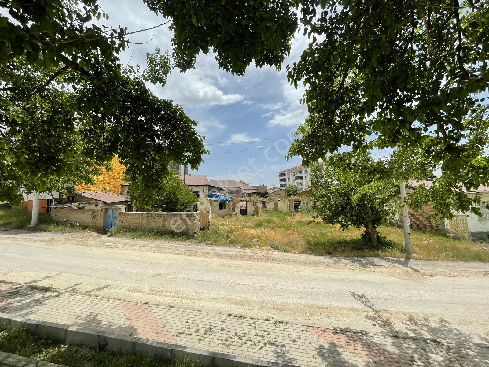 Mevsim Gayrimenkulden Yunus Emre Bulvarı Üstü 6 Kata İmarlı Arsa - Görsel 24