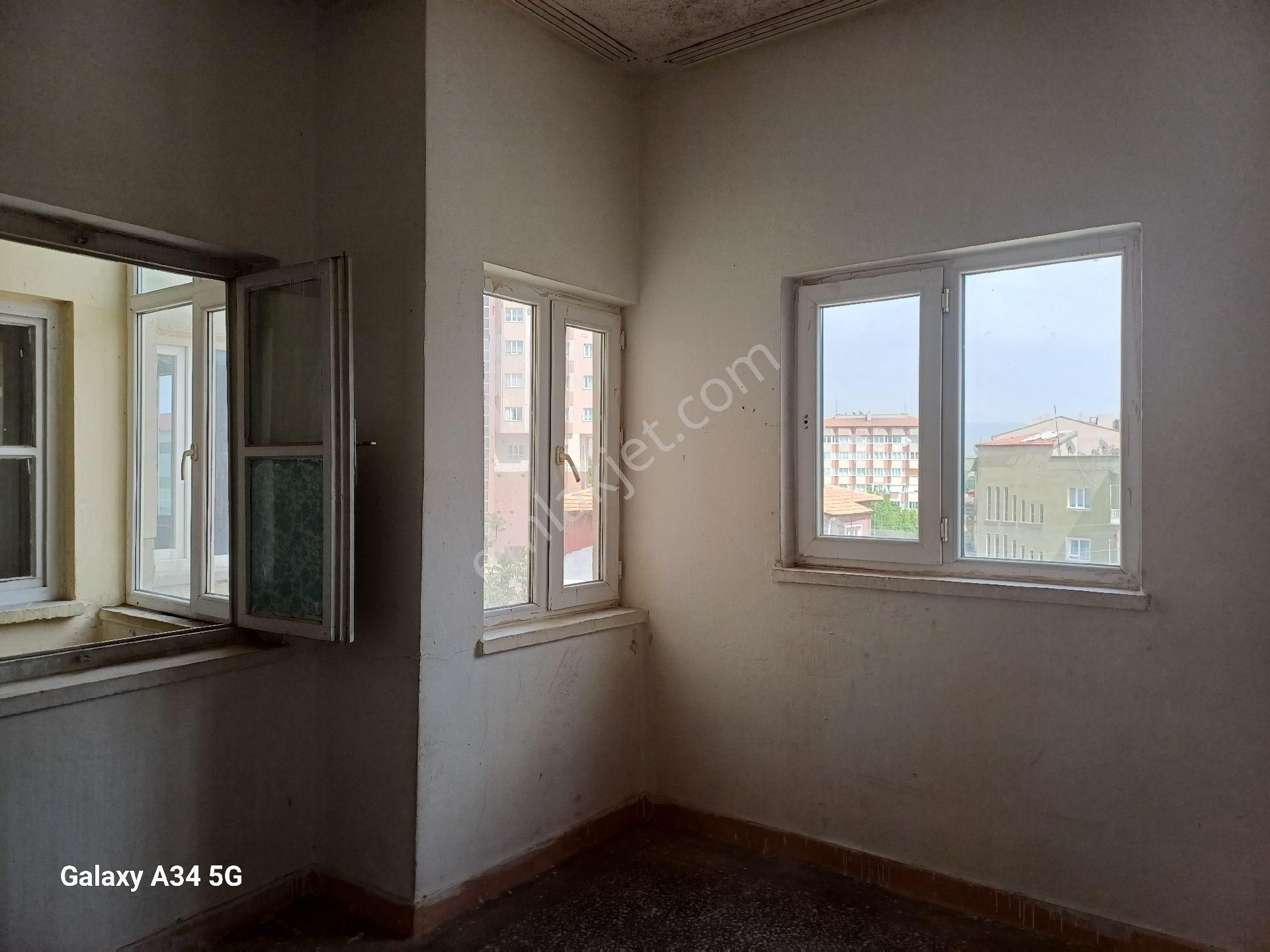 Niğde Bor Merkezde Satılık Daire
