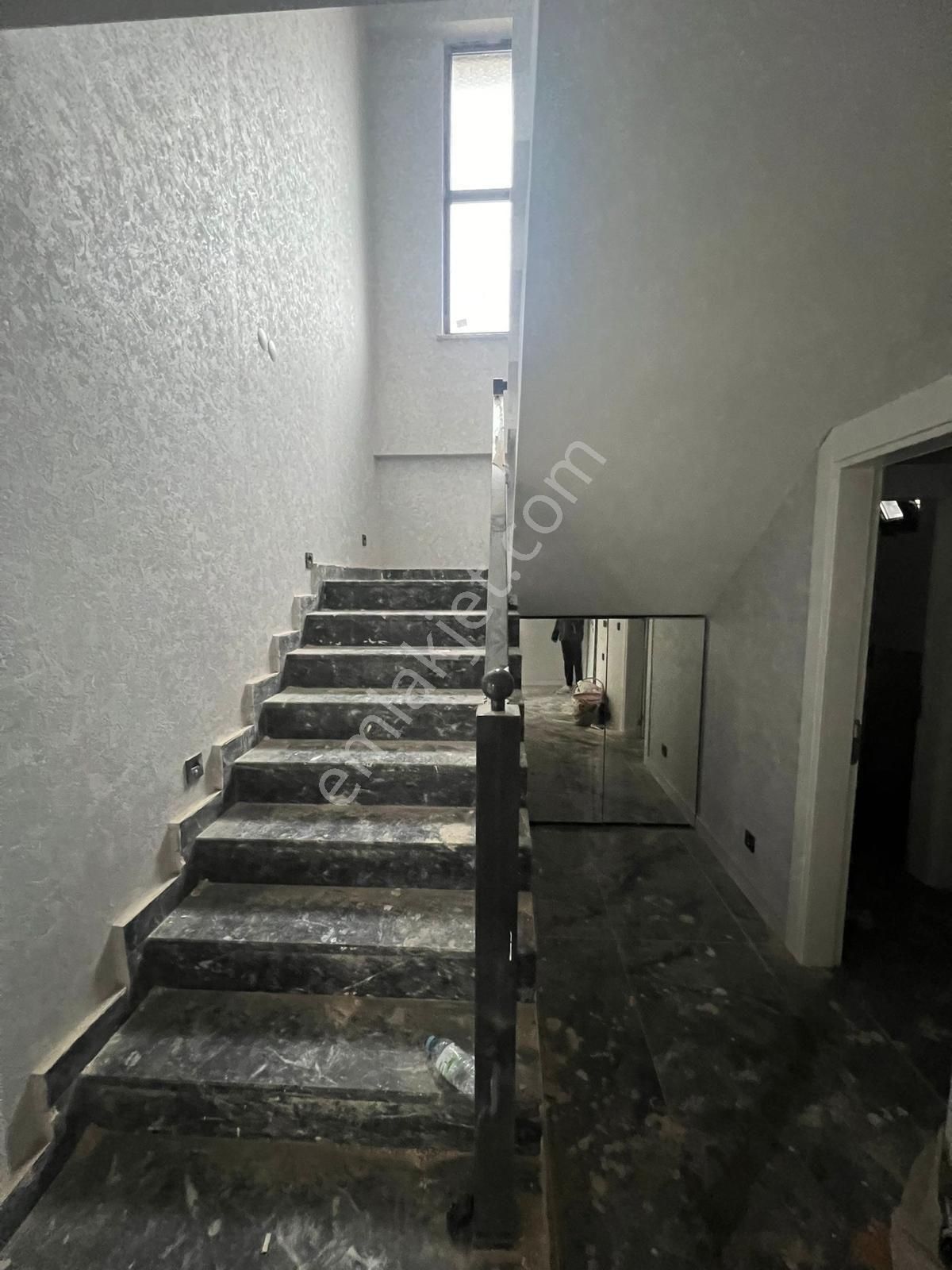 Meram Karahüyük Mah.700 M2 Arsa İçinde 2.katlı Satılık Lüks Bahçeli Ev - Görsel 8