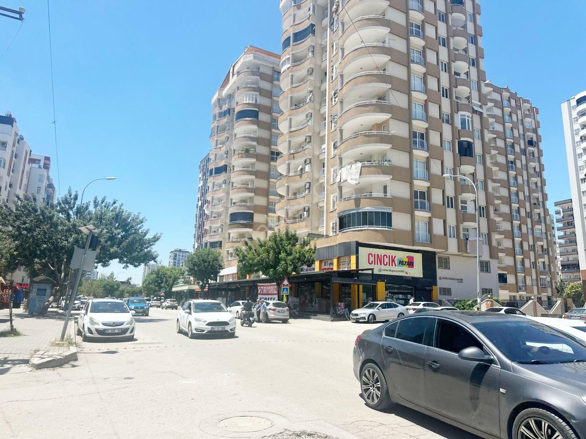 Pınar'da_cadde_üzeri_eski_sarana_civarı_185_m2_çok_geniş_3+1_kaçmaz_bu_fiyata
