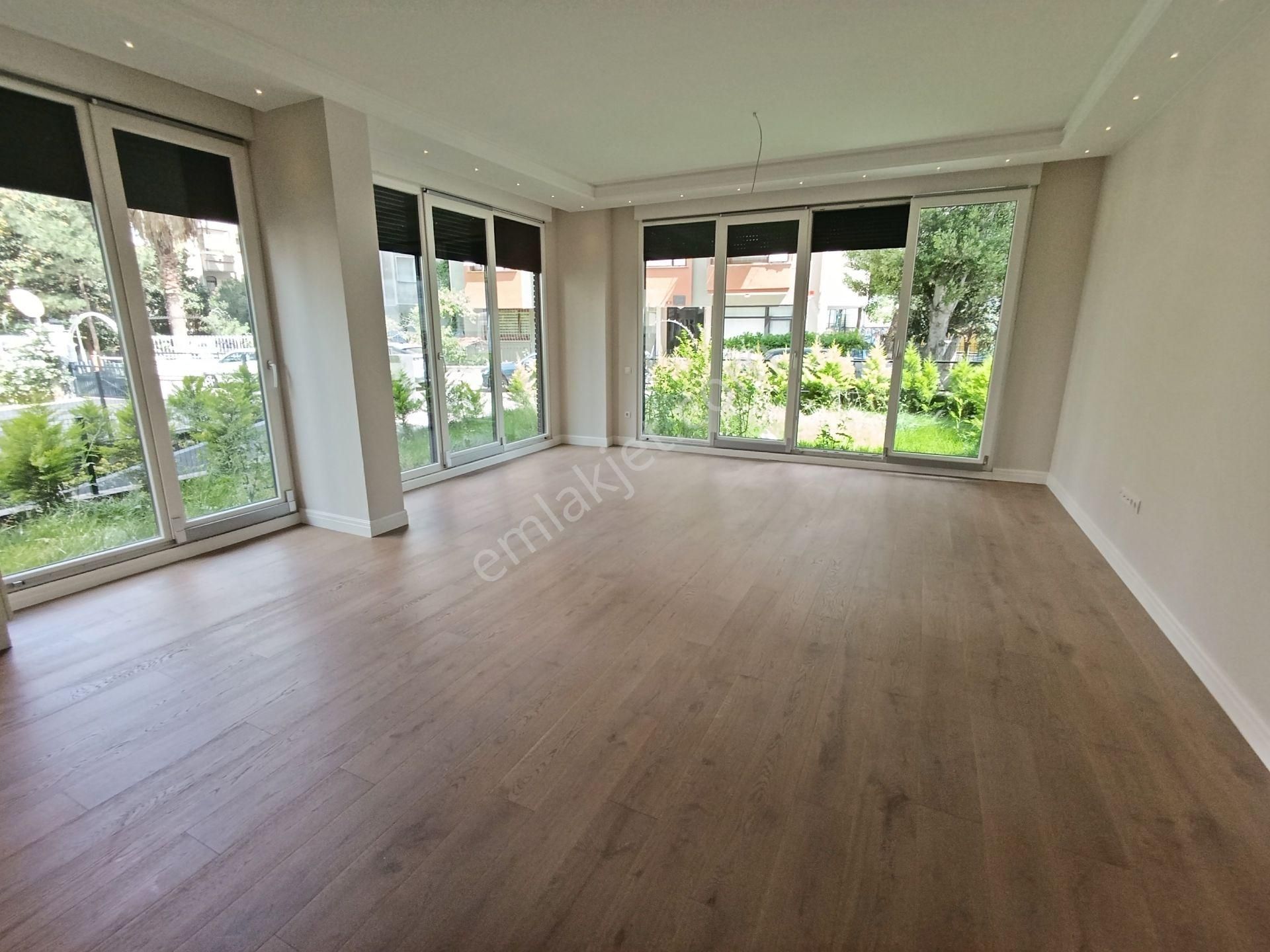 Erenköy Kaşanelerde Marmaraya Yakın Sıfır Binada 3+1 Bahçe Kullanımlı Daire Emlak Masası