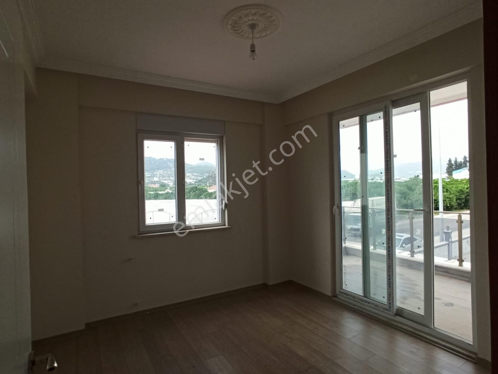 Arkadaş İnşaat Emlaktan Kumluca Merkez De Satılık Ekonomik Daire - Görsel 8