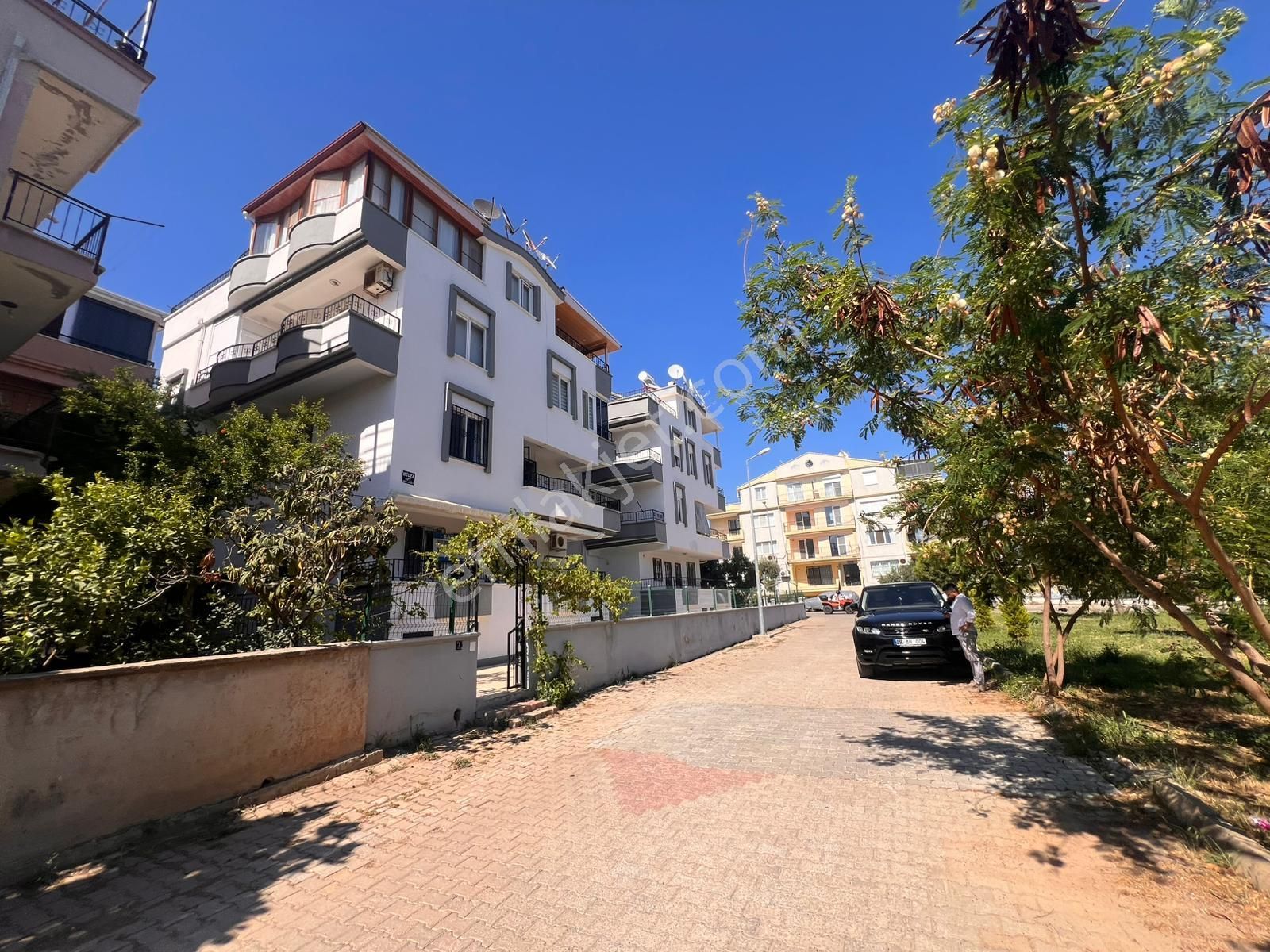 Didim Çamlık Mah.satılık 2+1 Ayrı Mutfak,havuzlu Yüksek Giriş Daire