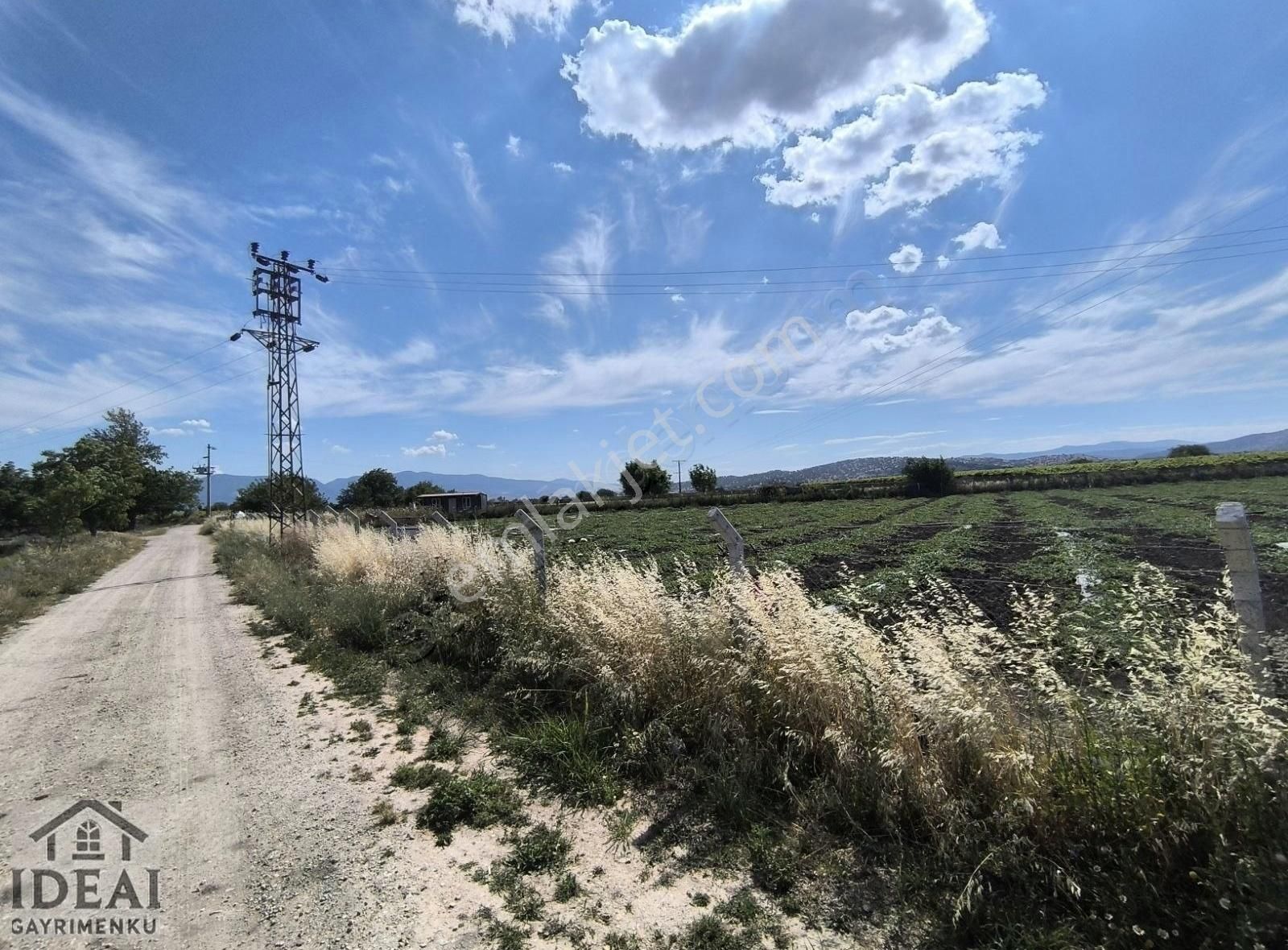 Manisa Yunusemre Gülbahçe 11000m2 Elk Su 7.500.000tl