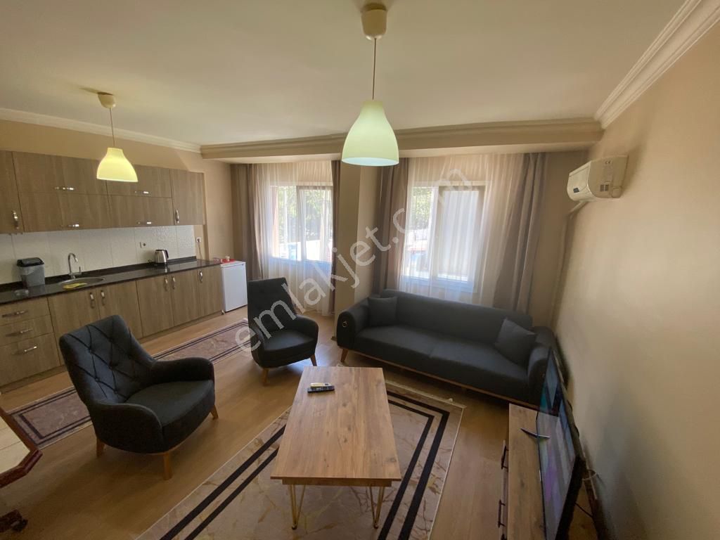 Buca Hasan Ağa Bahçesi Yanı Günlük Kiralık Daire