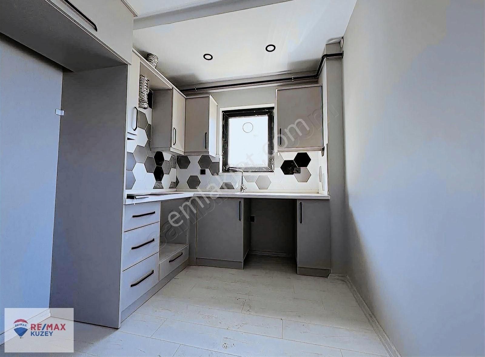 Alanlı'da Denız Manzaralı Satılık 2 + 1 Daıre