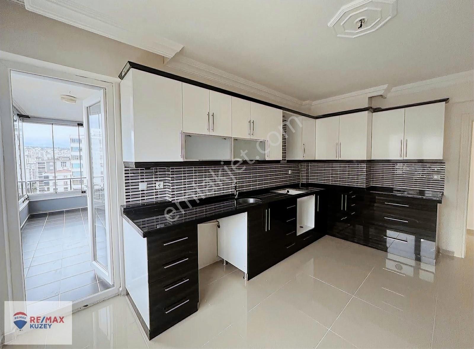 Atakentte Full Deniz Manzaralı 3+1 Daire