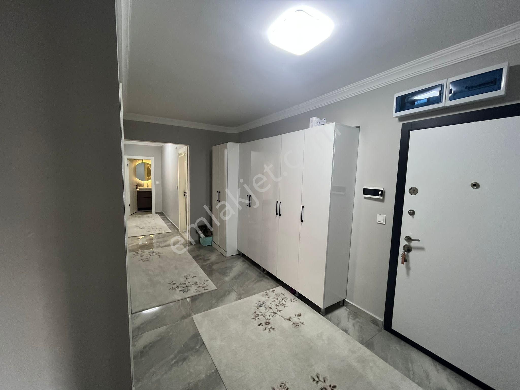 Kent'ten Çok Katlıda Ankara'ya Kuşbakışı Ve Site Güvenliğinde 3+1 Dairemiz Satılıkda....!!!