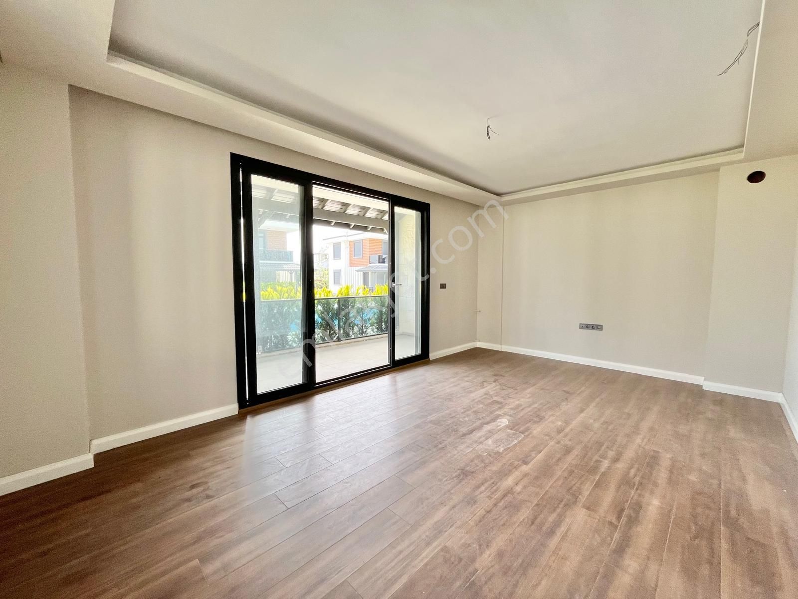 Onur Yıldırımdan Gürede Havuzlu Güvenlikli 3+1 Lüx Villa - Görsel 20