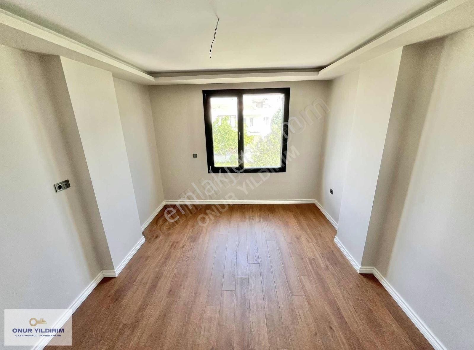 Onur Yıldırım Dan Gürede Havuzlu Bağımsız Şahane 3+1 Villa