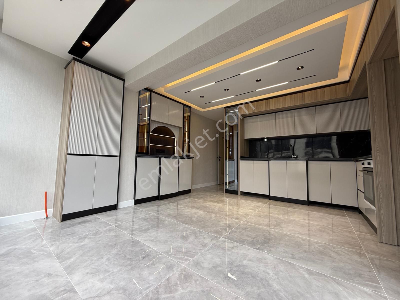 Keçiören'de 3+1 Sıfır Binada Site Konseptinde Mega Lüks Daire - Görsel 6