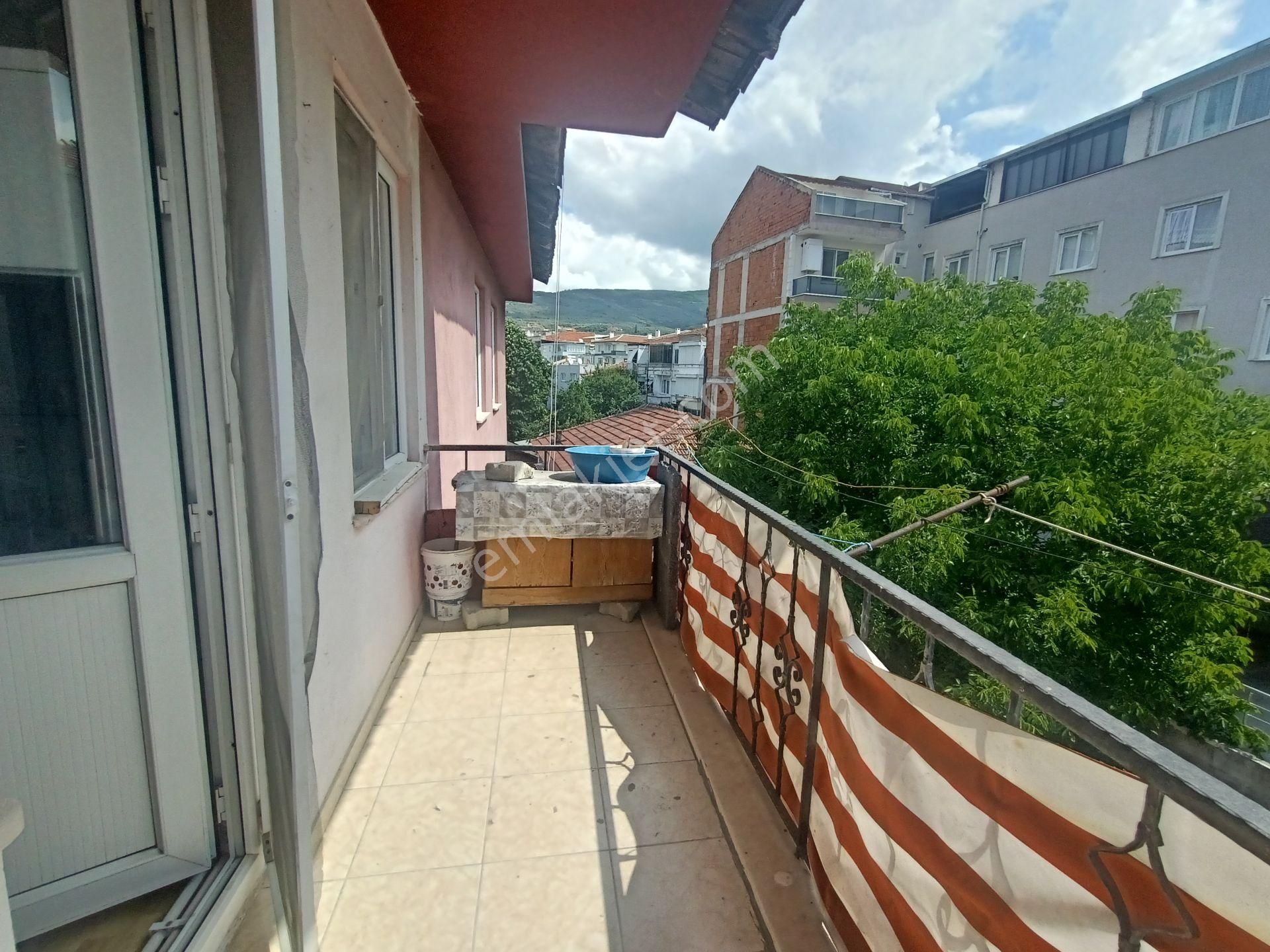 Bursa Gemlik Küçükkumla Da Kiralık Eşyalı Yazlık Daire