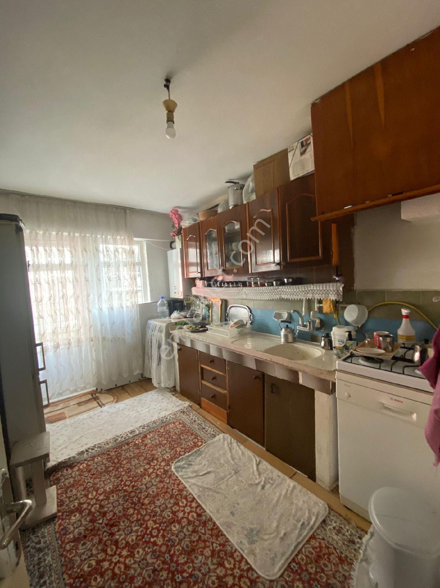 Samsun İlkadım Kadifekale De 3+1 Satılık Bahçe Katı
