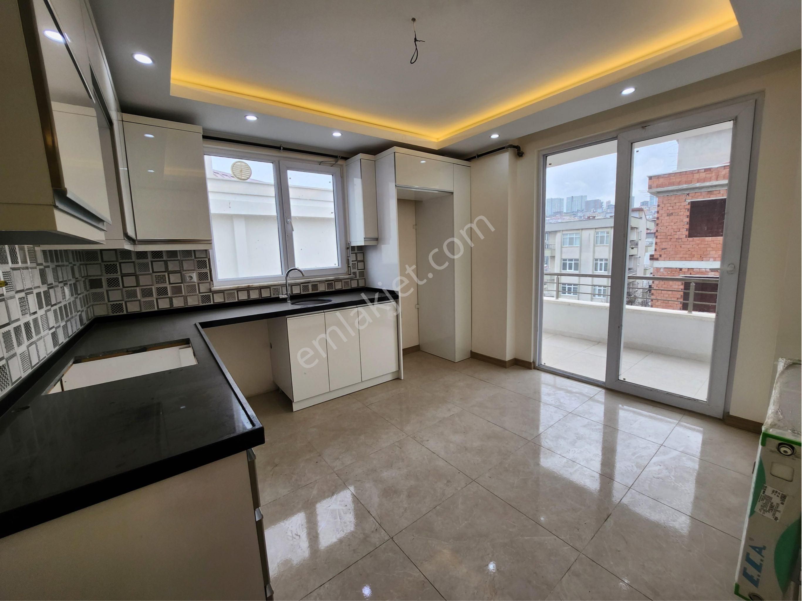 Samsun Atakum Tramvay Altında Sıfır 3+1 Satılık Daire
