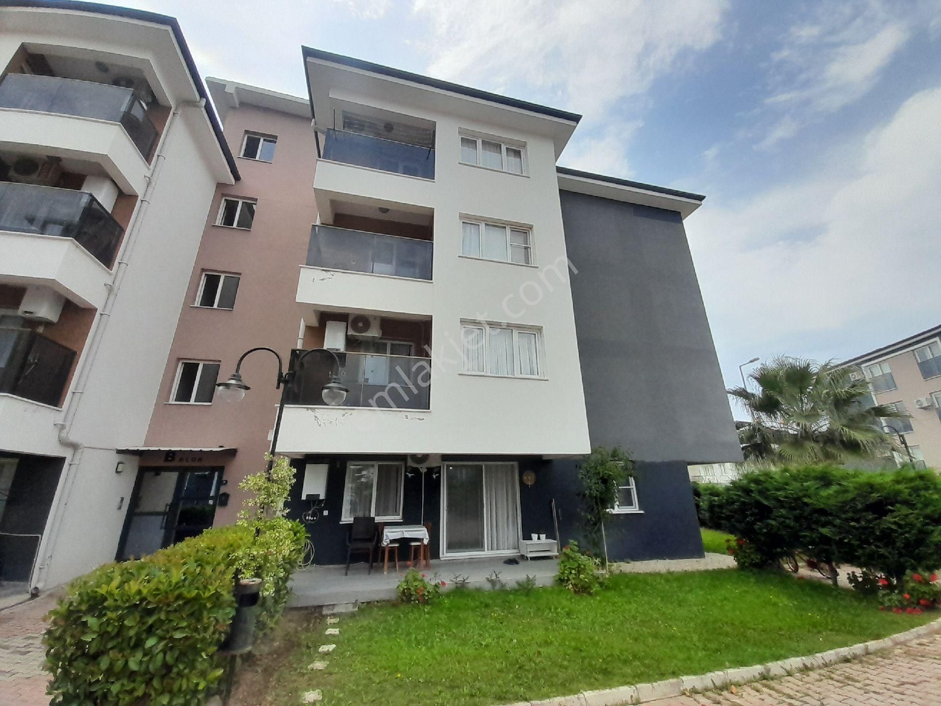 Kuşadası Davutlar Bölgesinde Bahçe Katı 1+1 Daire