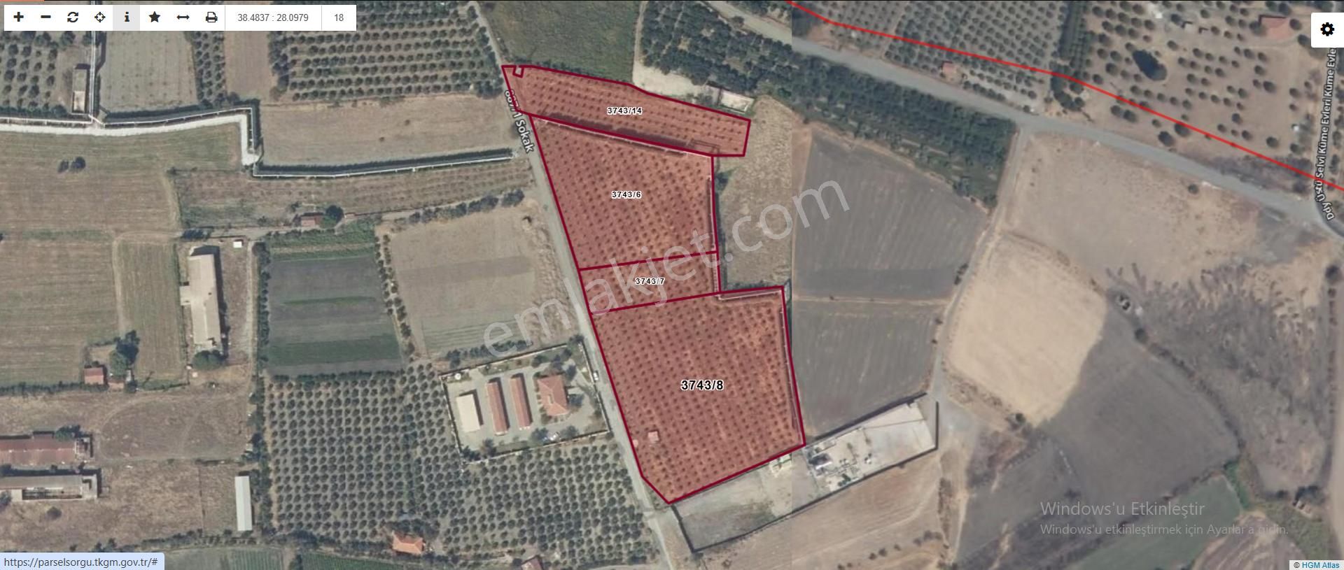 Salihli Caferbey Mahallesinde Satılık 19.740 M2 Zeytinlik