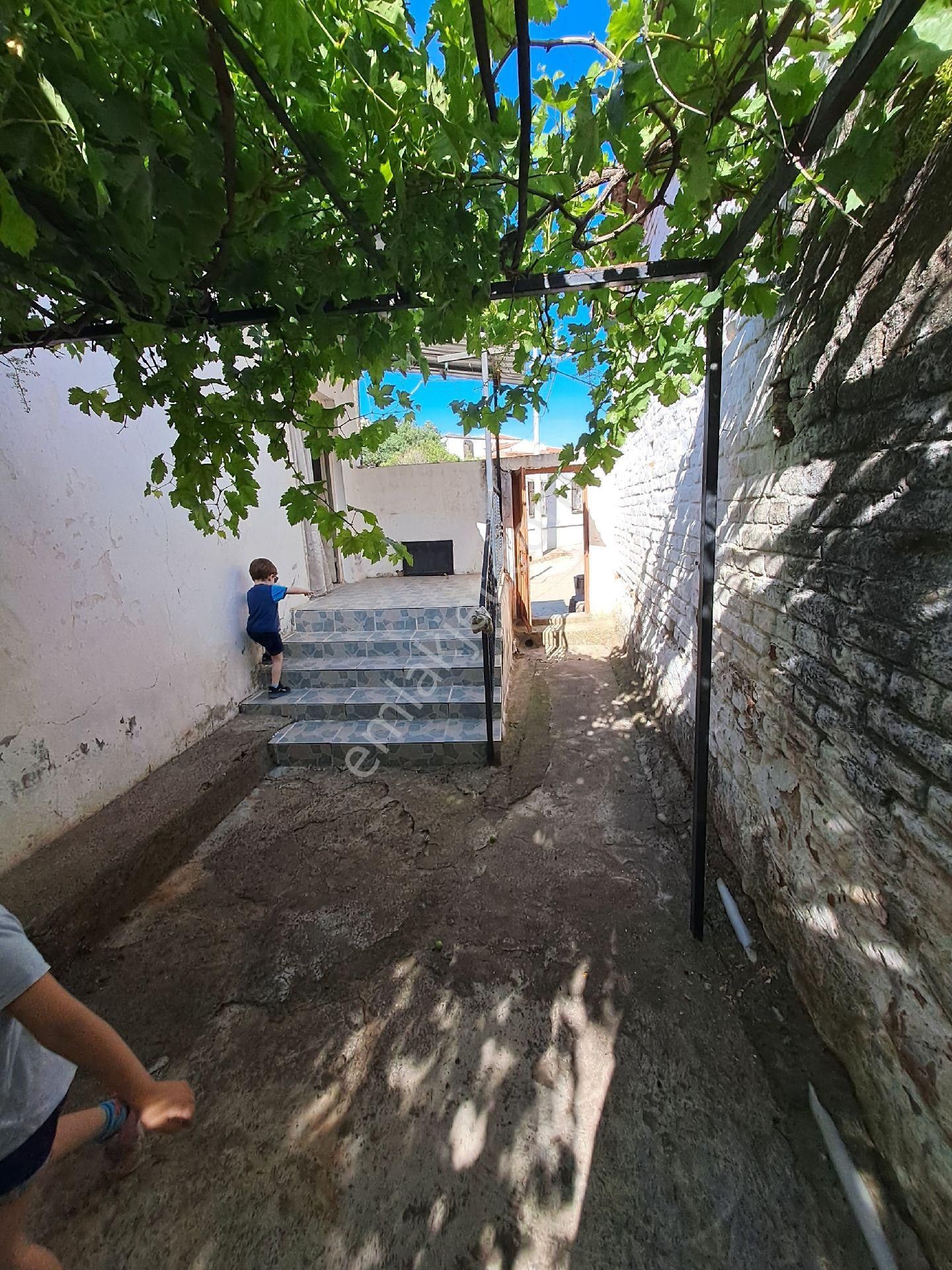 Gömeç Yaya Mah Satılık Bahçeli Ev - Görsel 9