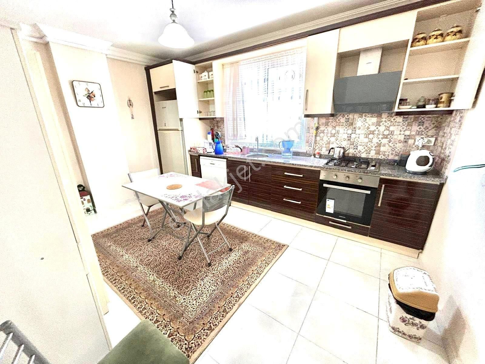 Yükselden Gazicelalde3+1 140m2 Cambalkonlu Ebeveyn Banyolu Daire