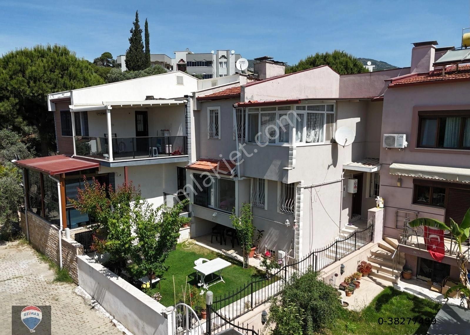 Söke Yenikentte Satılık Tripleks Villa