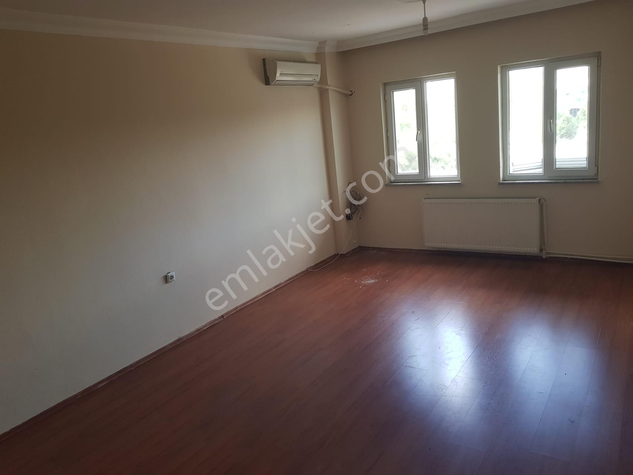 Peys'den Üçevler'de Kargaşadan Uzak Aile Apartmanı İçerisinde3+1 - Görsel 2