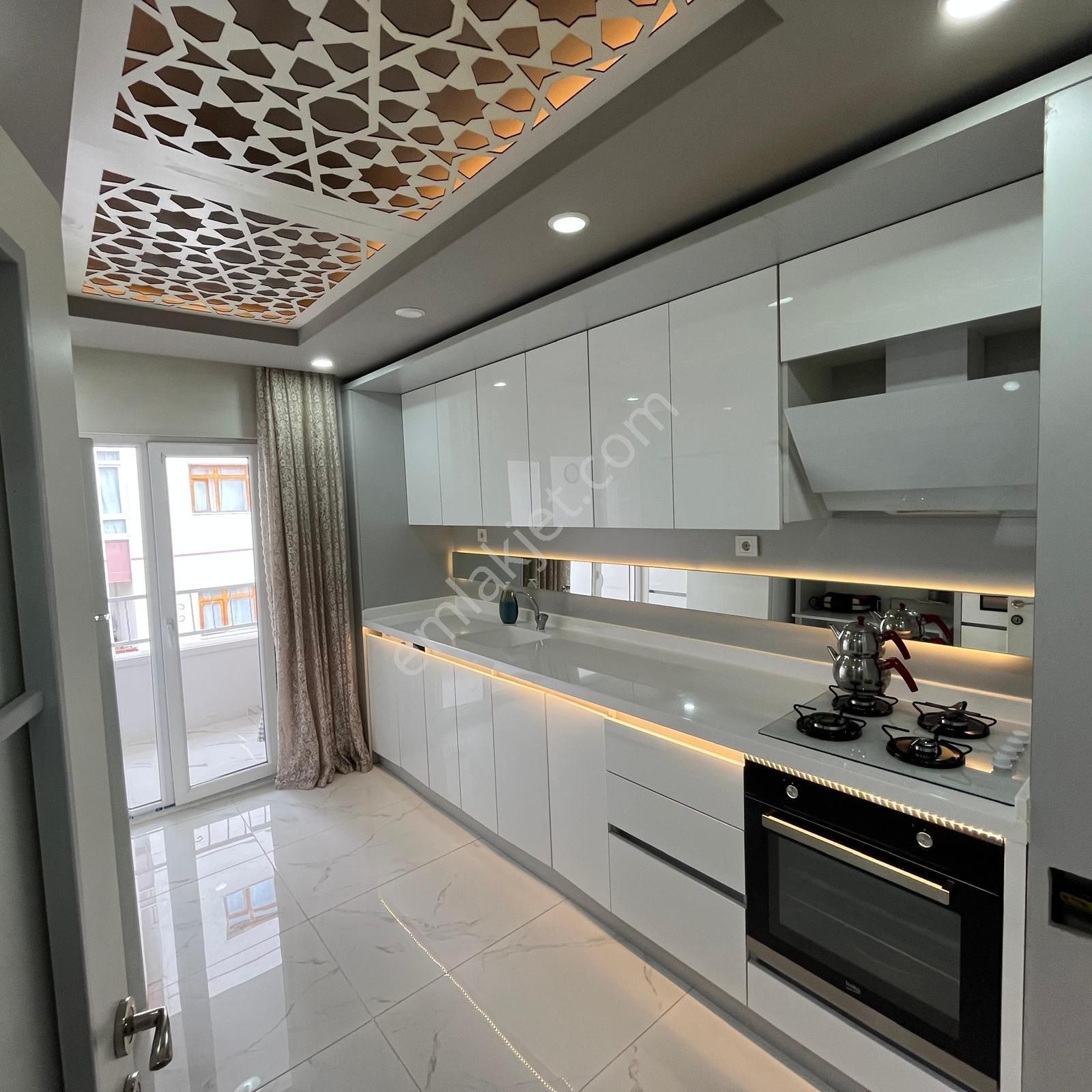 Etimesgut Elvan Mah. 3+1 Lüks Yapılı Salon Bağımsız Satılık Daire
