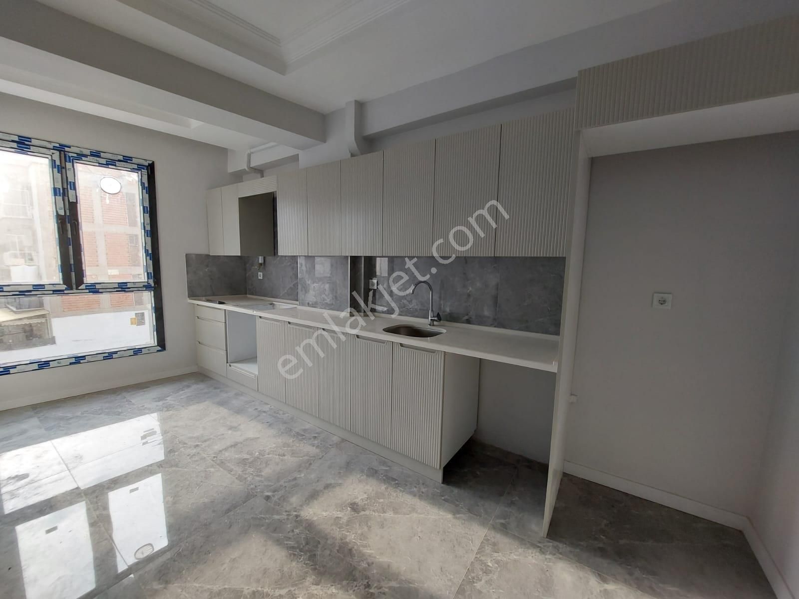 Ulu Camii Mah. Cumartesi Pazarı Karşısı 3+1 Satılık Sıfır Daire - Görsel 3