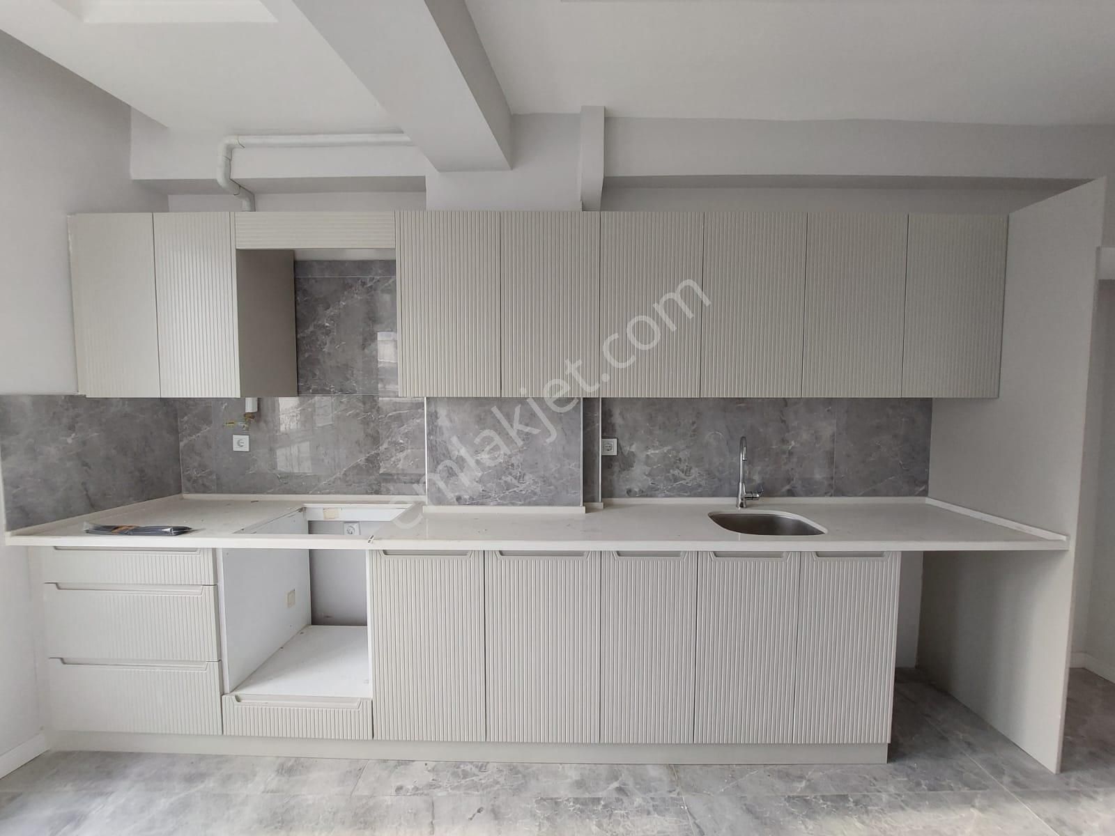 Ulu Camii Mah. Cumartesi Pazarı Karşısı 3+1 Satılık Sıfır Daire - Görsel 4