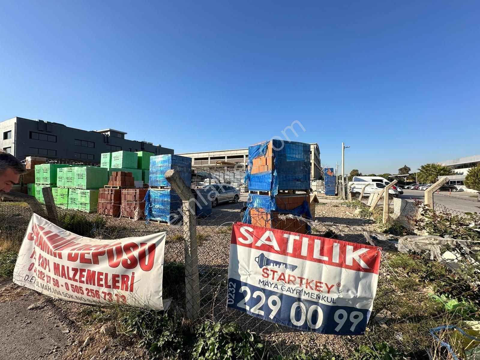 Gaziemir Sarnıç Merkezde Sanayi İmarlı Satılık Köşe Arazi