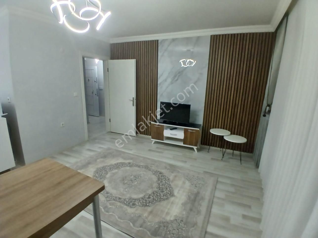 Kolçan Emlaktan Merkezde Satılık Daire