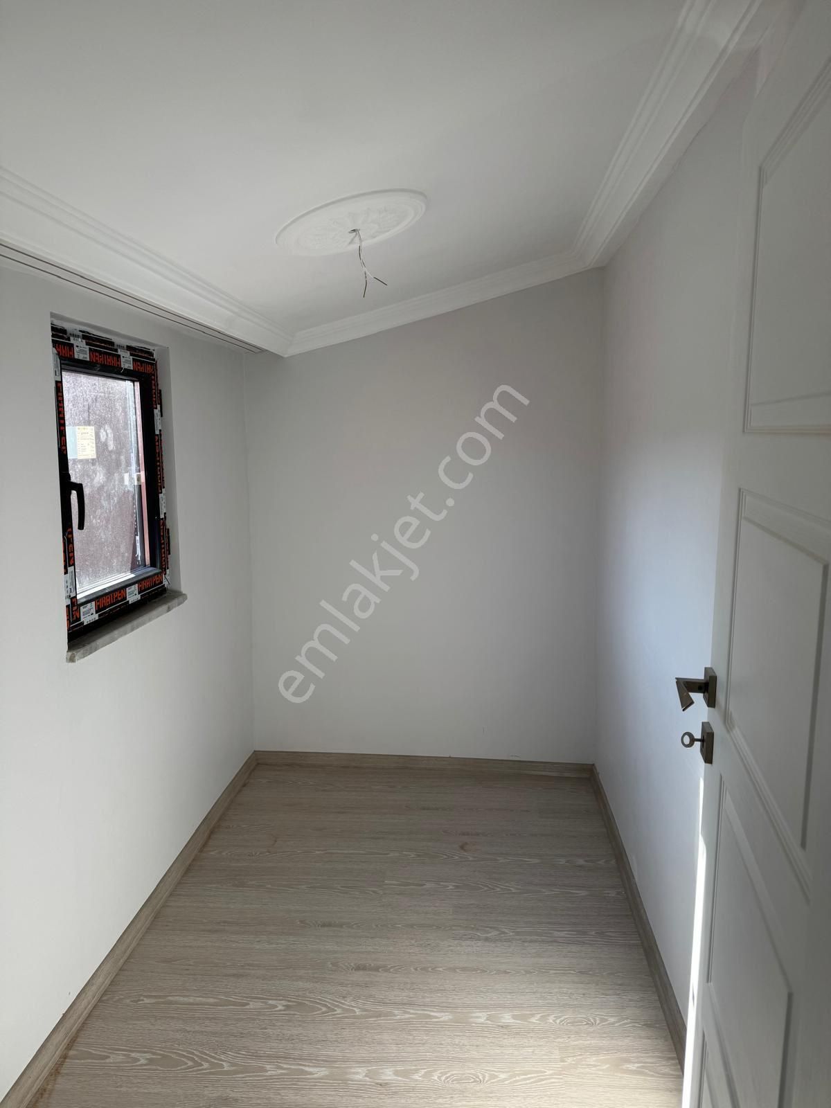 Sultanbeyli Akşemsettin Mahallesinde Satılık Çatı Dubleks Daire !!! - Görsel 4